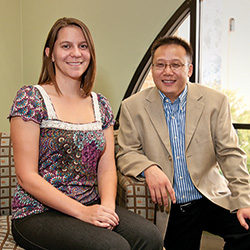 From left, Jessica Rimsza and Jincheng Du (Photo by Jonathan Reynolds)
