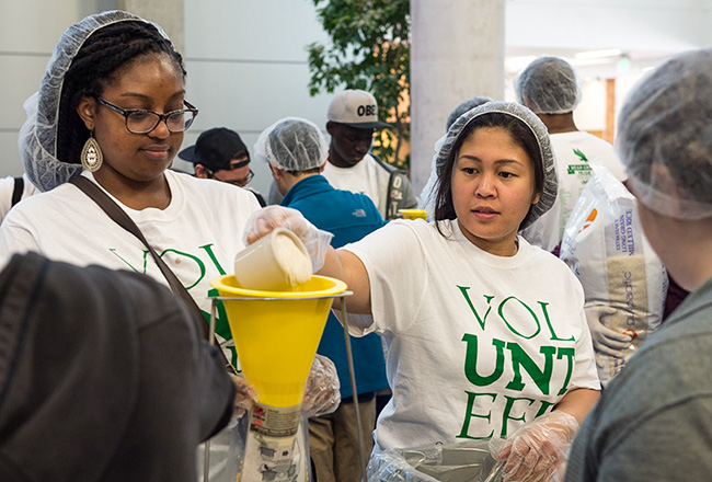 UNT students, faculty, staff and alumni participated in The Big Event, a nationally recognized day of service in March. Through the annual event, the campus community performs 10,000 hours of community service, assisting local schools, nonprofits and community organizations. (Photo by Ahna Hubnik)