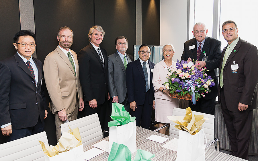 From left, Wanarat; Burggren; Michael Monticino, vice president for advancement; Art Goven, professor and interim dean of the College of Arts and Sciences; Charnvit Krairiksh, deputy director general, Thai Office of the Civil Service Commission; Porpun Waitayangkoon, College of Education alumna and president of the Thai Ministry of Education, Institute for Promotion of Teaching Science and Technology; Rawlins; and Nader. (Photo by Alis Jaroonsriwattana)