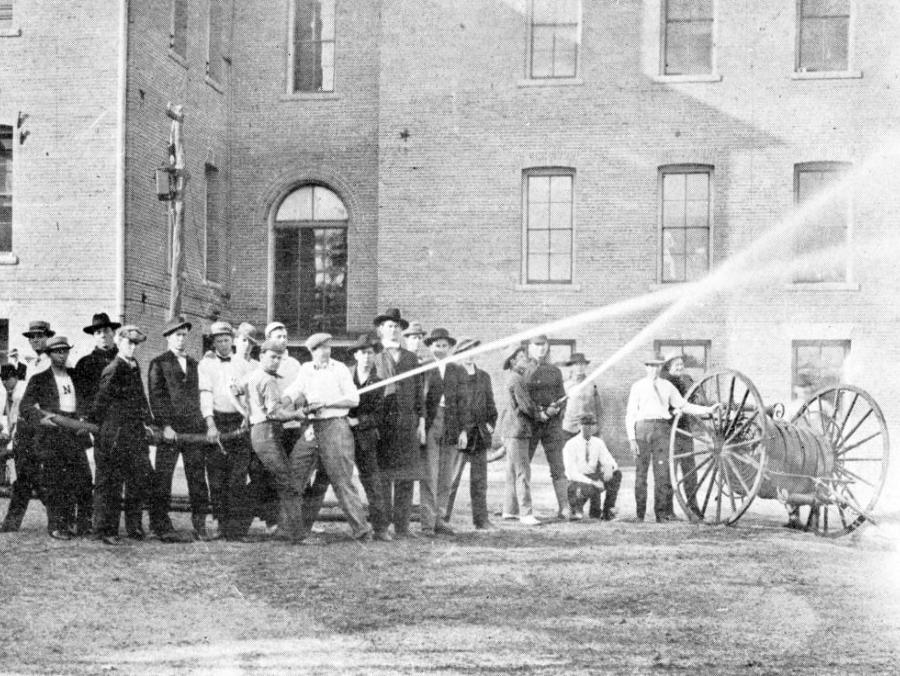 1909 student volunteer fire company