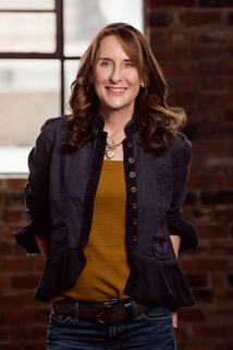 Headshot of Janet Ray