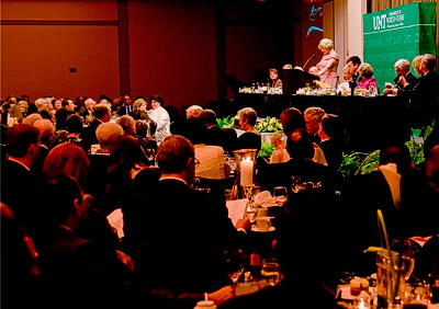 President Gretchen M. Bataille speaking at the 2008 Alumni Awards Dinner