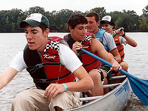 Freshmen boating on the lake