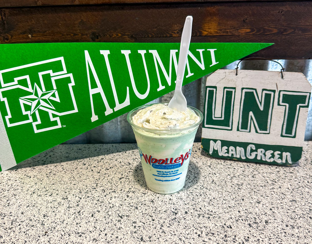 Ice cream with UNT pennant and sign