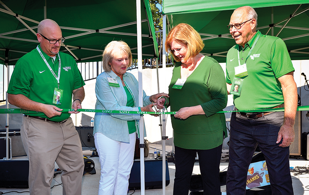 David Wolf, Cathy Bryce, Debbie Smatresk and UNT President Neal Smatresk at the Diamond Eagles Family Patio