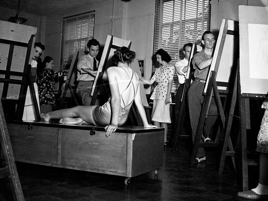 Drawing class, 1942