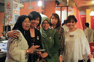 Malaysian and Indonesian UNT alumni gathered in November for a reunion in Petaling Jaya, near Kuala Lumpur.
