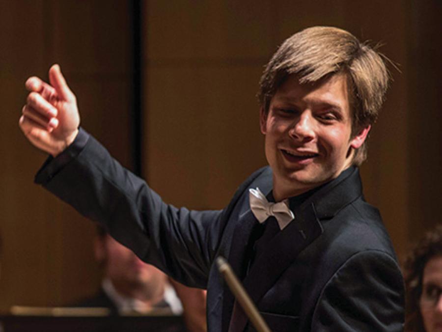 Drew Zaremba conducting