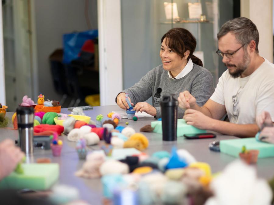 Umut Demirgüç Thurman leads the needle felted cactus workshop at the Denton Maker Center